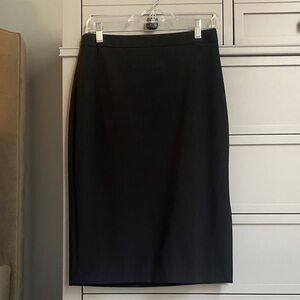 Banana Republic Black Pencil Skirt - Tailored Office Staple
